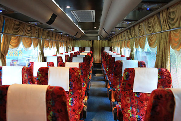 golden_coach_bus_interior